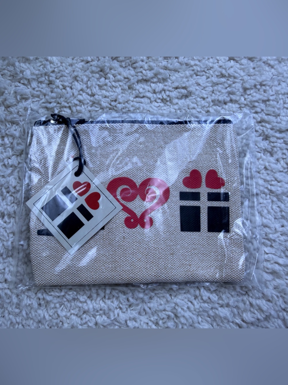 Brighton Natural Canvas Pouch with Red Holiday Script NEW - Picture 2 of 6